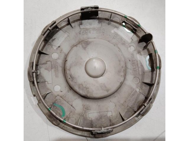 bontott FIAT MULTIPLA Felniközép (1 db)