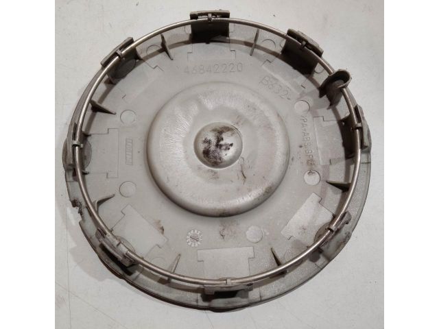 bontott FIAT MULTIPLA Felniközép (1 db)