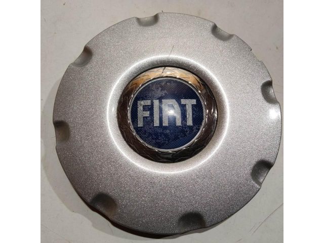 bontott FIAT MULTIPLA Felniközép (1 db)