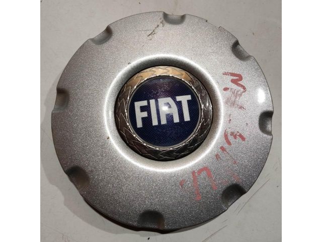 bontott FIAT MULTIPLA Felniközép (1 db)