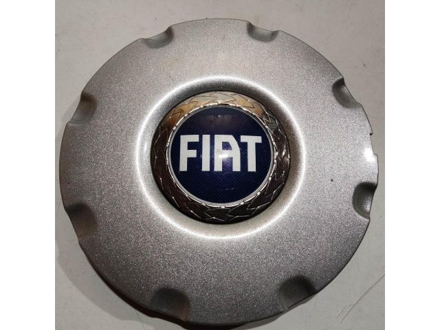 bontott FIAT MULTIPLA Felniközép (1 db)