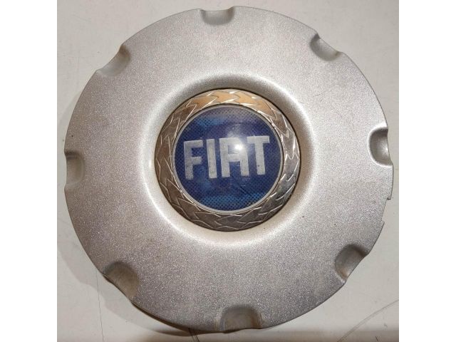 bontott FIAT MULTIPLA Felniközép (1 db)