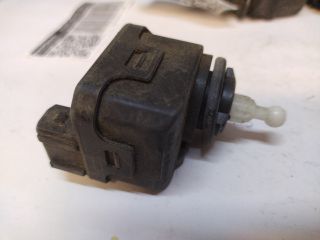 bontott FIAT MULTIPLA Fényszórómagasság Állító Motor (Pozíciófüggetlen)