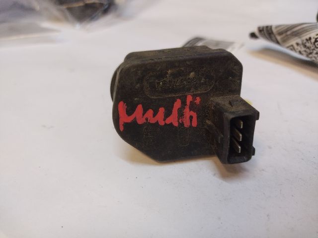 bontott FIAT MULTIPLA Fényszórómagasság Állító Motor (Pozíciófüggetlen)