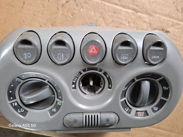 bontott FIAT MULTIPLA Fűtéskapcsoló (manuális klímás)