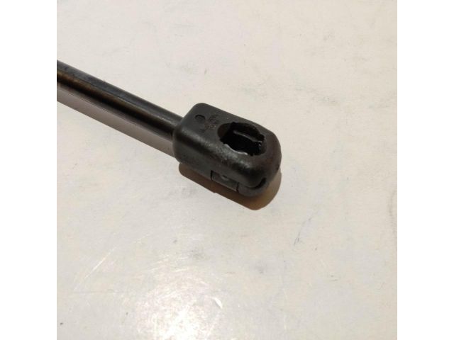 bontott FIAT MULTIPLA Gázrugós Kitámasztó Teleszkóp Csomagtérajtó (Pozíciófüggetlen)