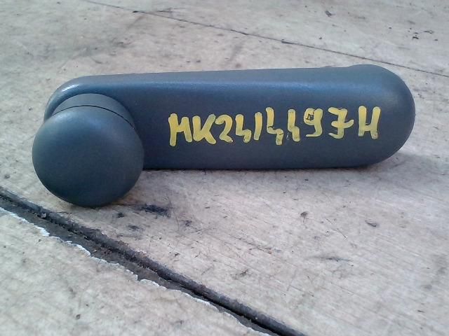 bontott FIAT MULTIPLA Hátsó Ablaktekerő Kar