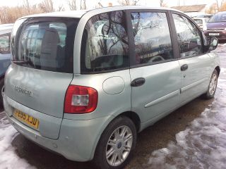 bontott FIAT MULTIPLA Hátsó Lökhárító (Részeivel)