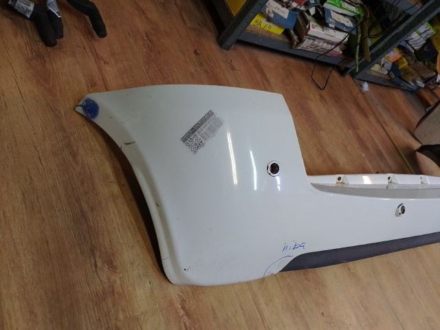 bontott FIAT MULTIPLA Hátsó Lökhárító (Üresen)