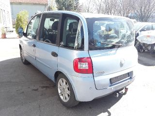 bontott FIAT MULTIPLA Hűtőrács