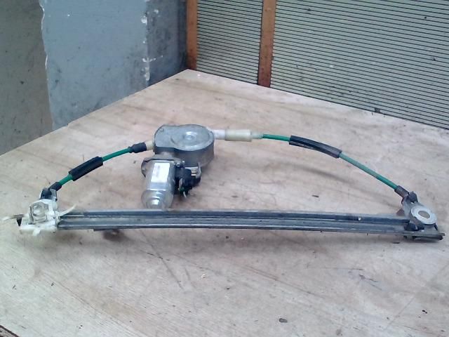 bontott FIAT MULTIPLA Jobb első Ablakemelő Szerkezet (Elektromos)