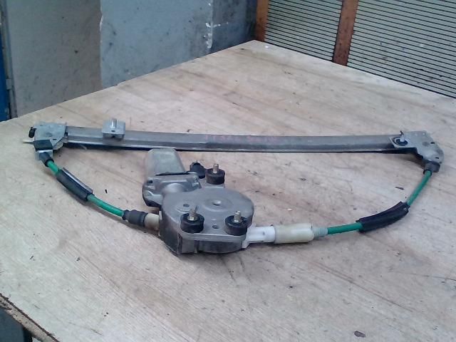 bontott FIAT MULTIPLA Jobb első Ablakemelő Szerkezet (Elektromos)