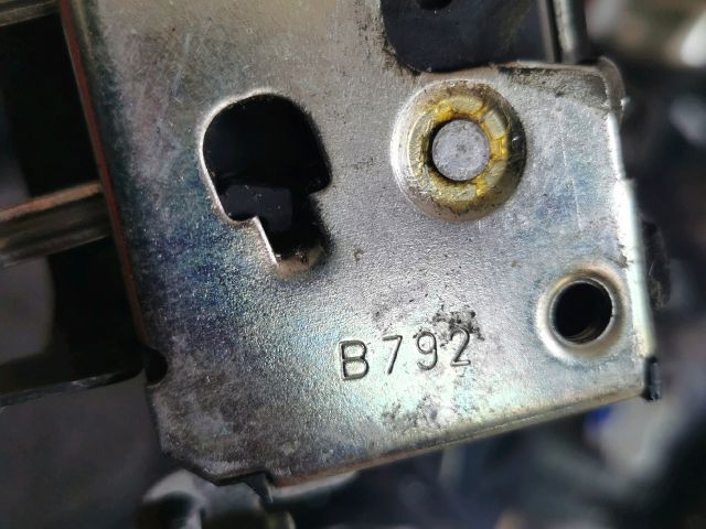 bontott FIAT MULTIPLA Jobb első Ajtózár