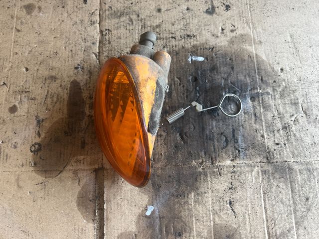 bontott FIAT MULTIPLA Jobb első Irányjelző