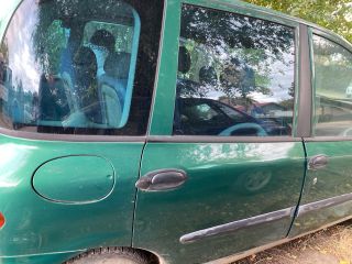 bontott FIAT MULTIPLA Jobb hátsó Ajtó (Üres lemez)