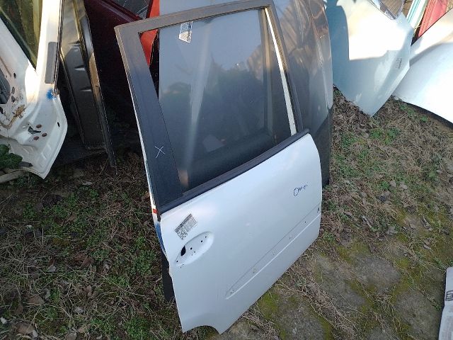 bontott FIAT MULTIPLA Jobb hátsó Ajtó (Üres lemez)