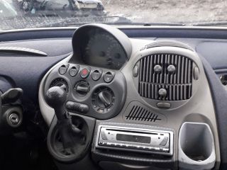 bontott FIAT MULTIPLA Jobb hátsó Ajtó (Üres lemez)