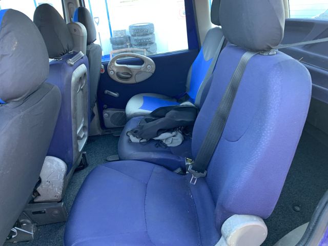 bontott FIAT MULTIPLA Kalaptartó
