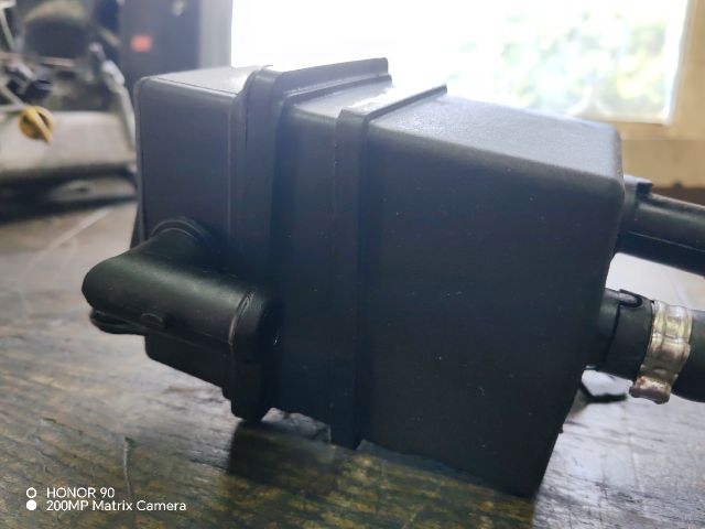 bontott FIAT MULTIPLA Kartergáz Visszavezető Ház