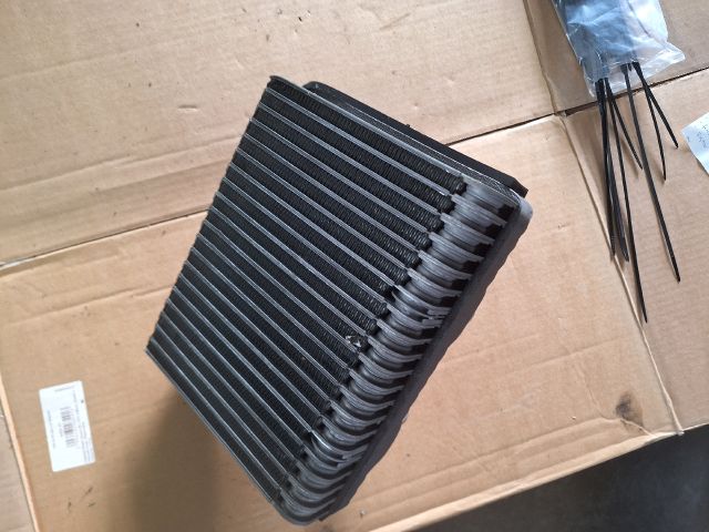 bontott FIAT MULTIPLA Klíma Párologtató