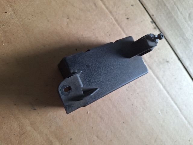 bontott FIAT MULTIPLA Központizár Elektronika