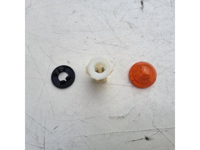 bontott FIAT MULTIPLA Sárvédő Irányjelző (Pozíciófüggetlen)