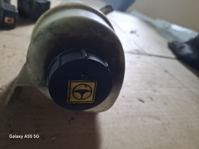 bontott FIAT MULTIPLA Szervóolaj Tartály