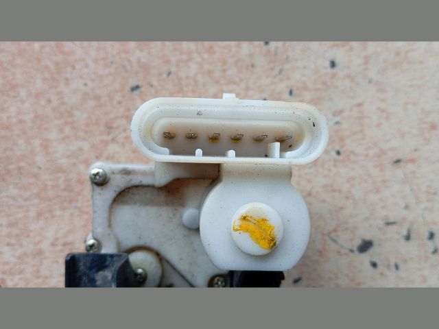 bontott FIAT PALIO Bal első Ajtózár