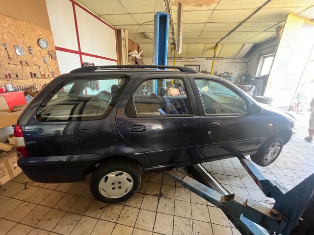 bontott FIAT PALIO Első Lökhárító (Részeivel)