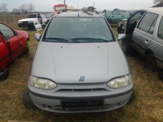 bontott FIAT PALIO Jobb első Ajtó (Részeivel)