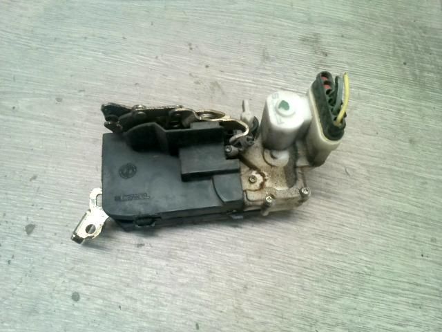 bontott FIAT PALIO Jobb első Ajtózár