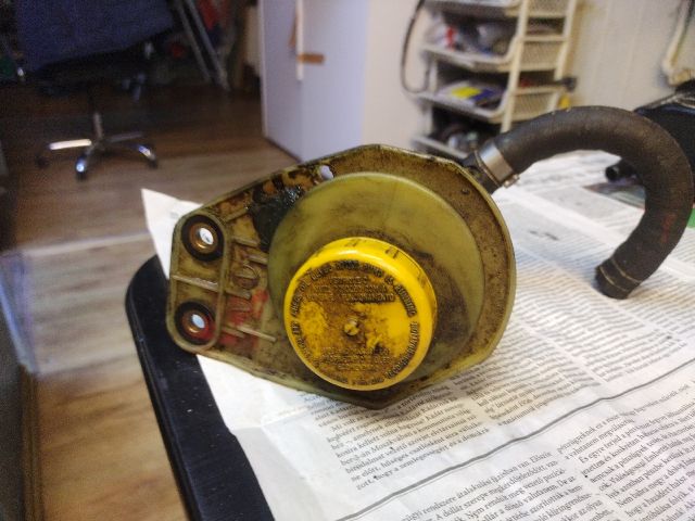 bontott FIAT PALIO Szervóolaj Tartály