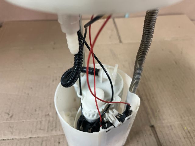 bontott FIAT PANDA Üzemanyag Szivattyú