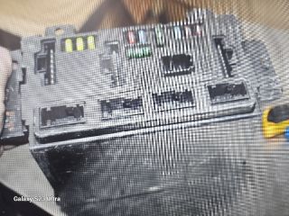 bontott FIAT PANDA Biztosítéktábla Motortér