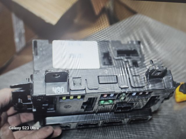 bontott FIAT PANDA Biztosítéktábla Motortér