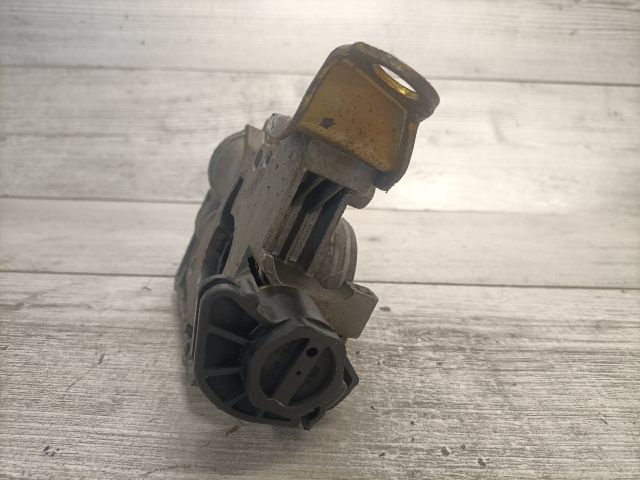 bontott FIAT PANDA Fojtószelep (Mechanikus)