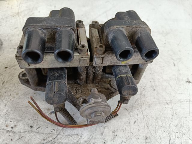 bontott FIAT PANDA Gyújtótrafó Szett