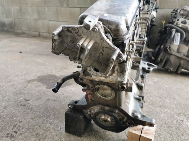 bontott FIAT PANDA Motor (Fűzött blokk hengerfejjel)