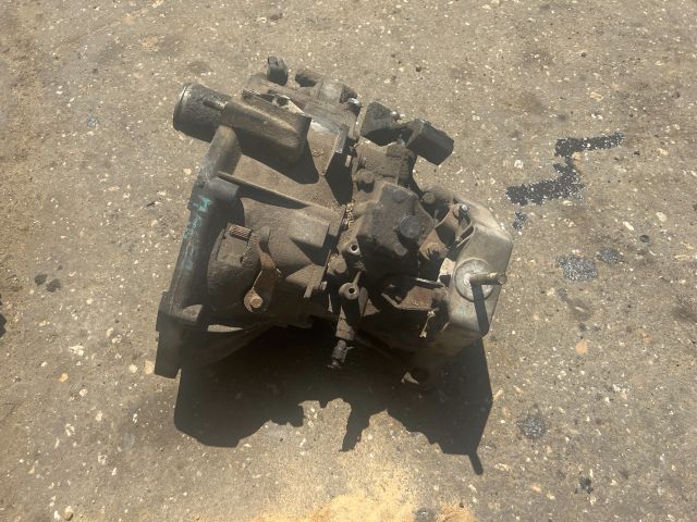 bontott FIAT PANDA Váltó (Mechanikus)