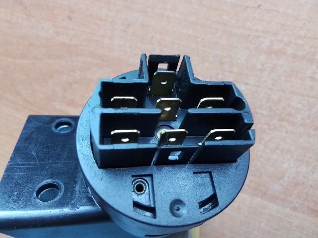 bontott FIAT PANDA Gyújtáskapcsoló