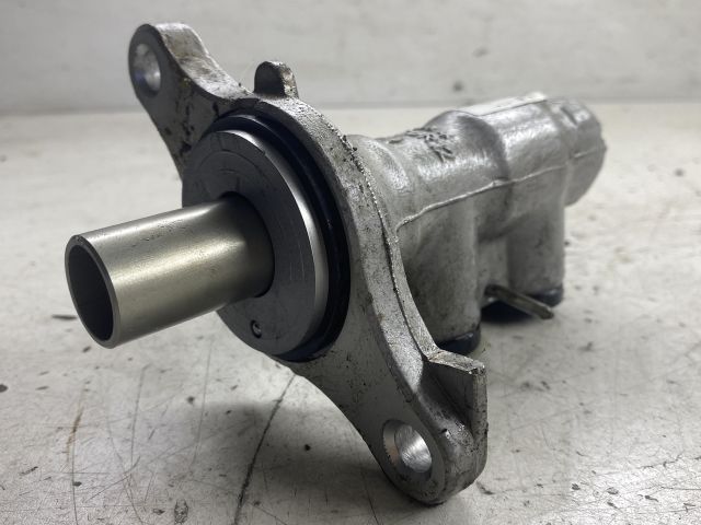 bontott FIAT PANDA Főfékhenger