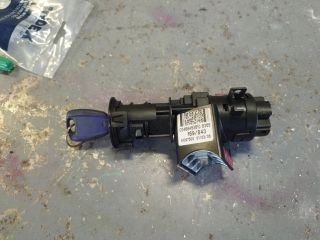 bontott FIAT PANDA Gyújtáskapcsoló Házzal