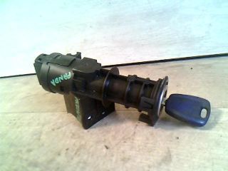 bontott FIAT PANDA Gyújtáskapcsoló Házzal