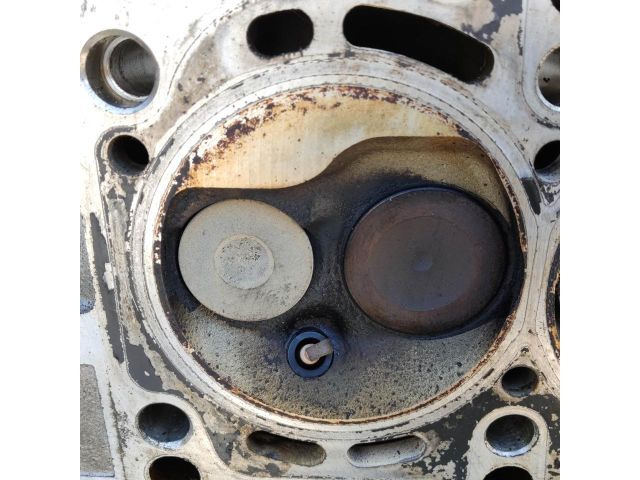 bontott FIAT PANDA Hengerfej