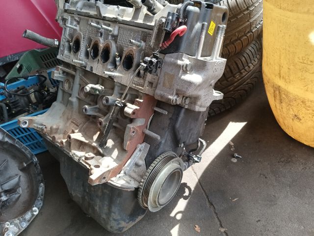 bontott FIAT PANDA Motor (Fűzött blokk hengerfejjel)