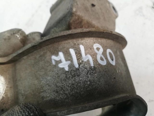 bontott FIAT PANDA Motor Tartó Bak (Pozíciófüggetlen)