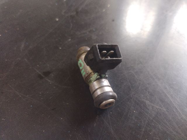 bontott FIAT PANDA Porlasztó (1 db)