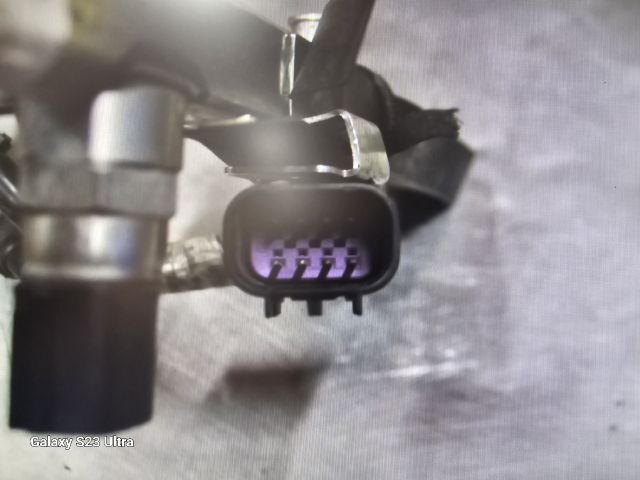 bontott FIAT PANDA Porlasztó Sor / Híd