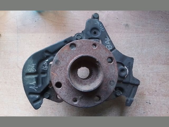 bontott FIAT PANDA Bal első Csonkállvány Kerékaggyal