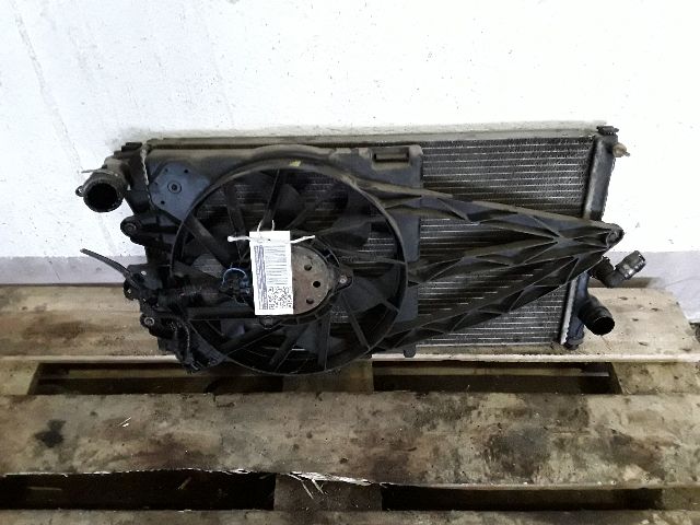 bontott FIAT PANDA Hűtő Ventilátor(ok), Radiátor(ok) Szett